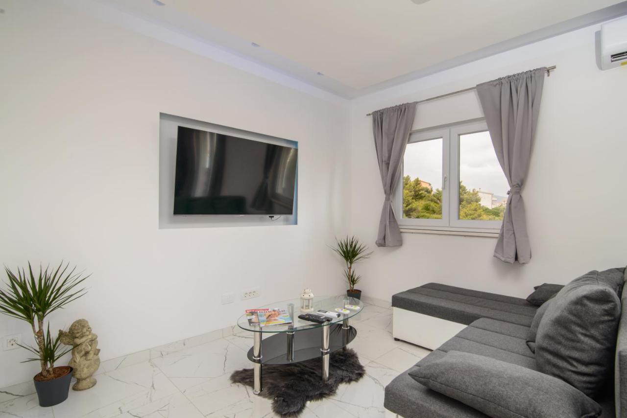Apartments Pelja Τρογκίρ Εξωτερικό φωτογραφία