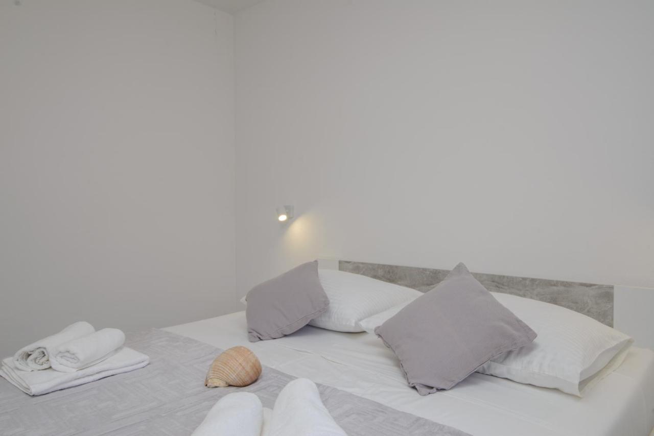 Apartments Pelja Τρογκίρ Εξωτερικό φωτογραφία