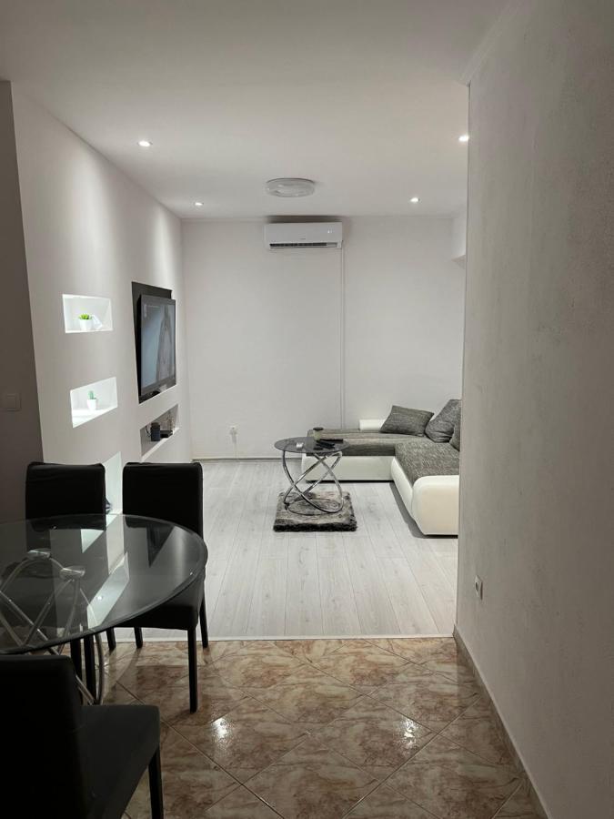 Apartments Pelja Τρογκίρ Εξωτερικό φωτογραφία