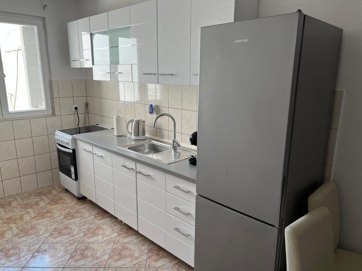 Apartments Pelja Τρογκίρ Εξωτερικό φωτογραφία